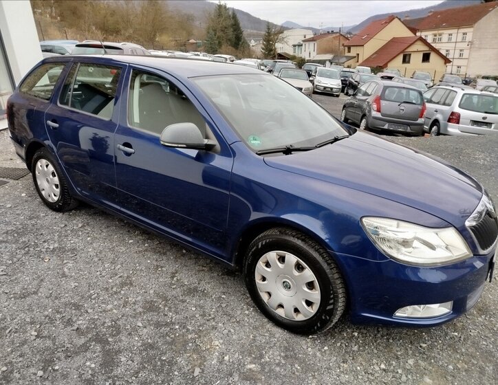 Škoda Octavia Kombi 1,2 l 77 kw