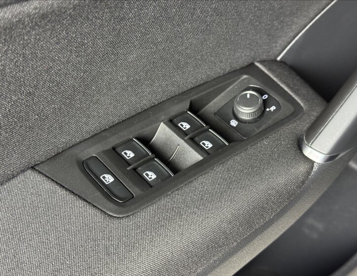 Volkswagen Touran MPV 2,0 l 110 kw