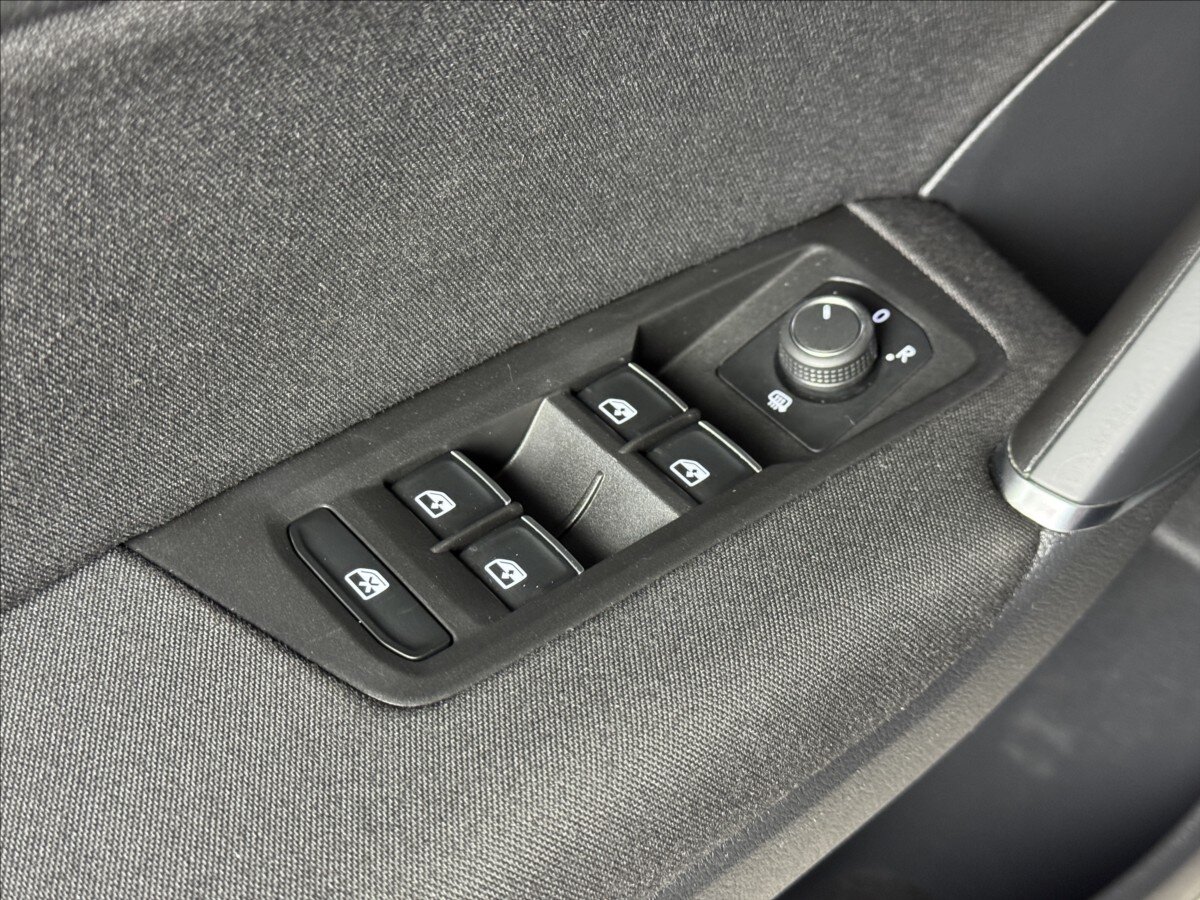 Volkswagen Touran MPV 2,0 l 110 kw