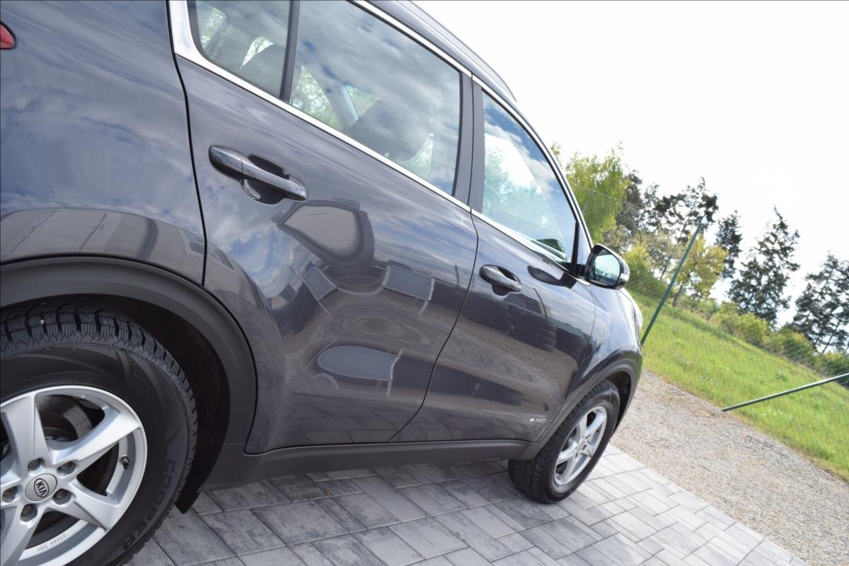 KIA Sportage SUV 2,0 l 100 kw