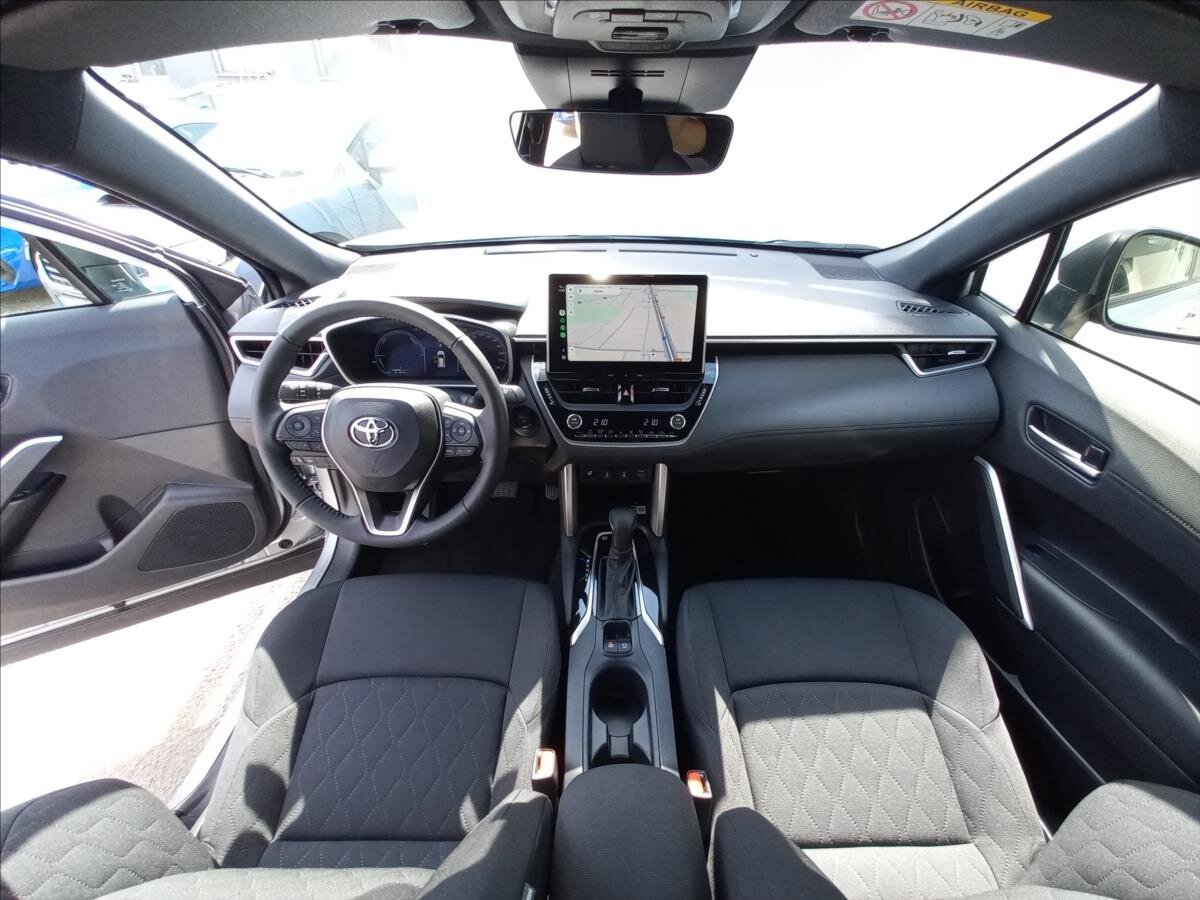 Toyota Corolla Cross SUV 2,0 l 112 kw