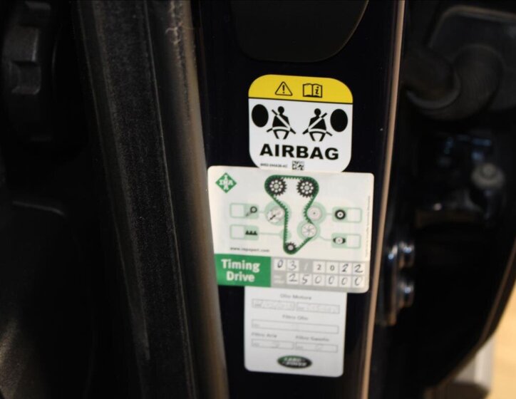 Land Rover Discovery SUV / Terénní 3,0 l 155 kw