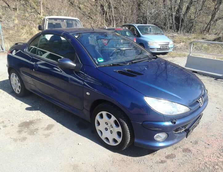 Peugeot 206 16