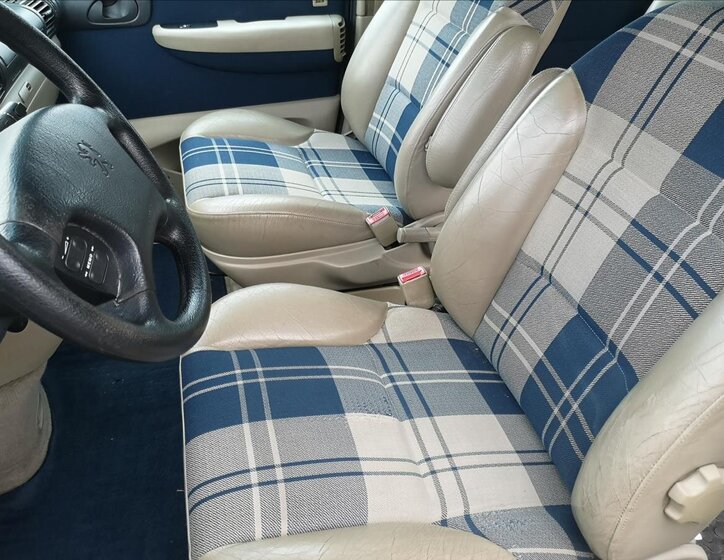 Peugeot 806 Kombi 2,1 l 80 kw