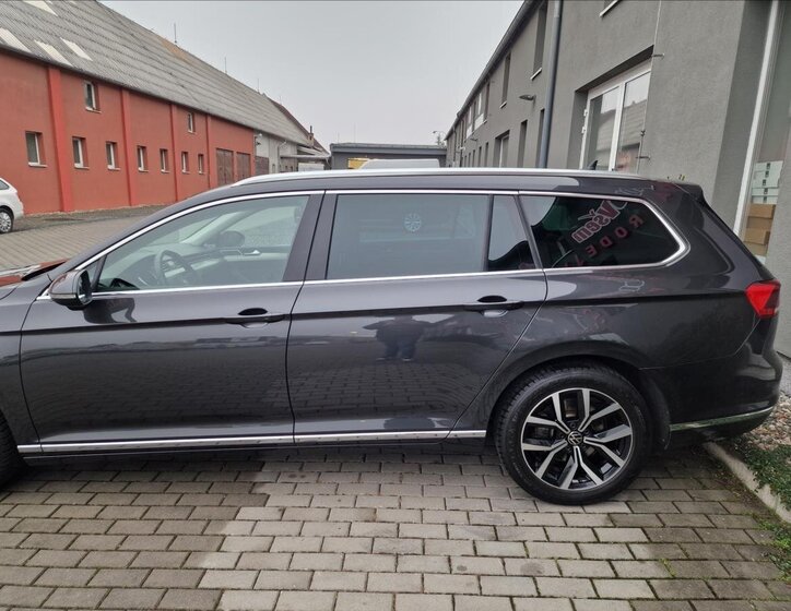 Volkswagen Passat 44