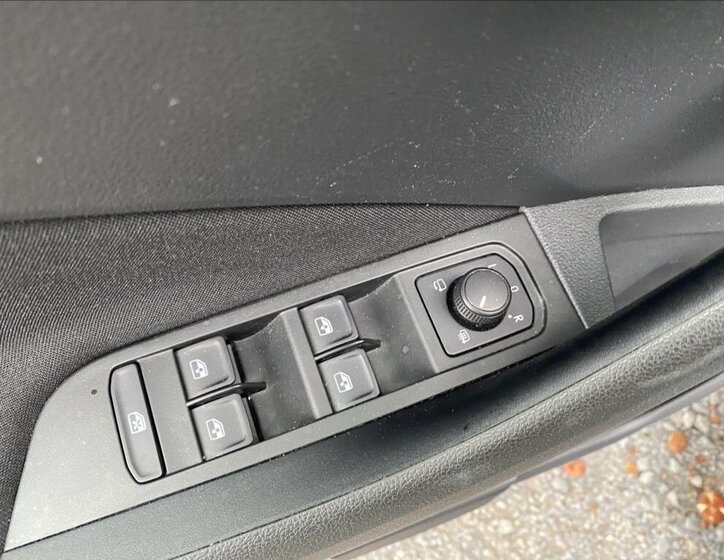 Škoda Scala Hatchback 1,5 l 110 kw