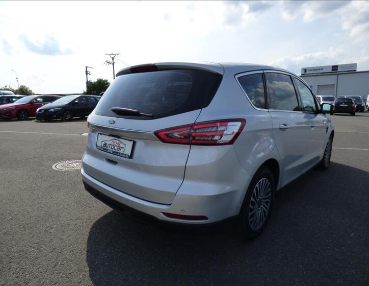 Ford S-MAX 3