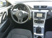 Volkswagen Passat 12