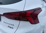 Hyundai Santa Fe SUV / Terénní 1,6 l 195 kw