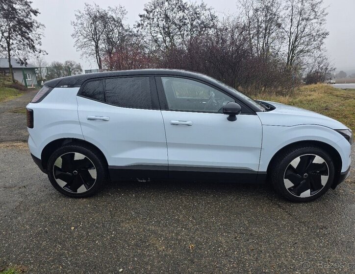 Volvo EX30 SUV 0,0 0