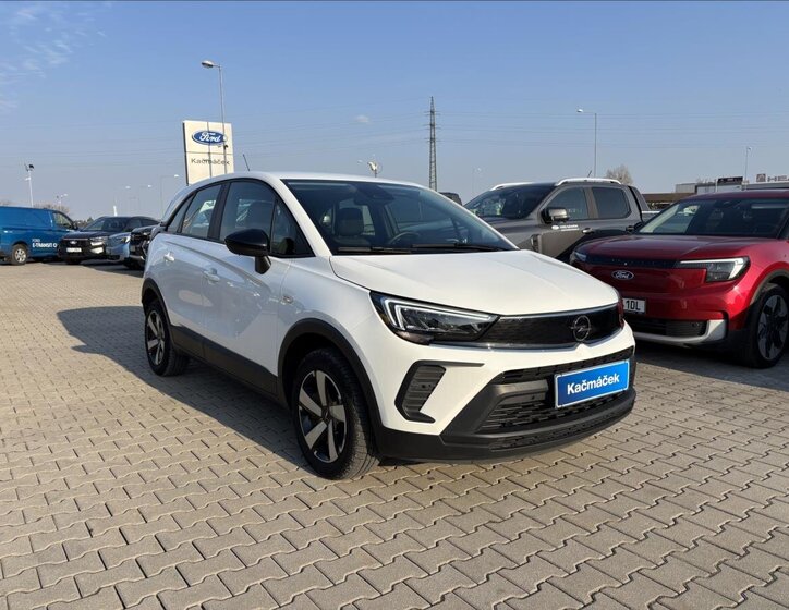 Opel Crossland SUV / Terénní 1,2 l 96 kw
