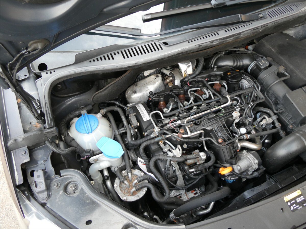 Volkswagen Caddy Kombi 1,6 l 75 kw