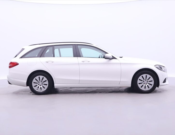 Mercedes-Benz Třídy C Kombi 2,1 l 100 kw