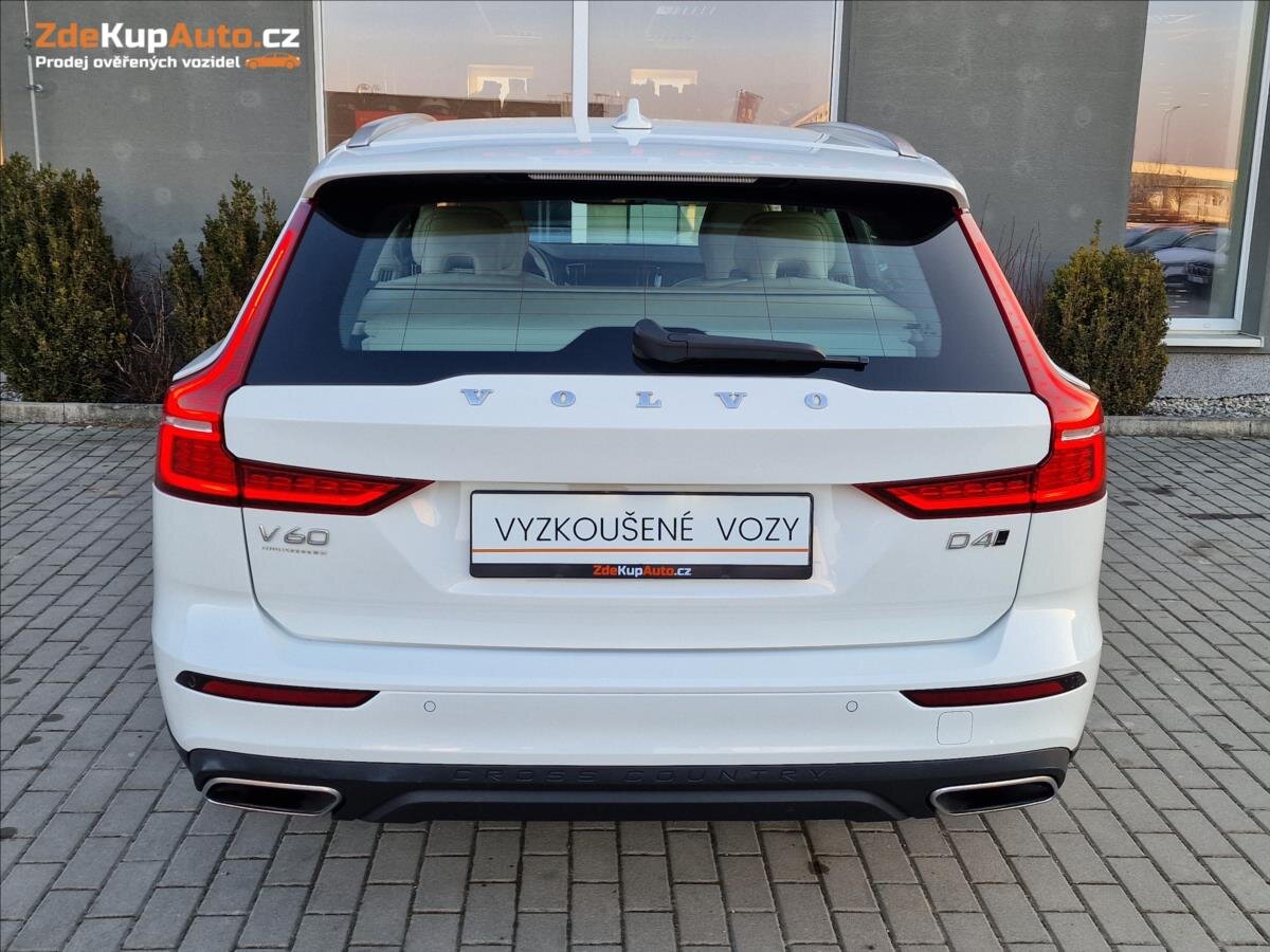 Volvo V60 Kombi 2,0 l 140 kw