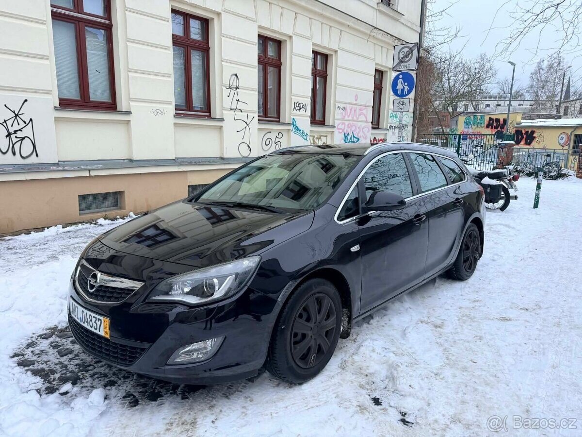 Opel Astra Kombi 0,0 160 kw