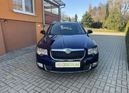 Škoda Superb 9