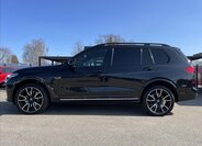BMW X7 SUV / Terénní 3,0 l 195 kw