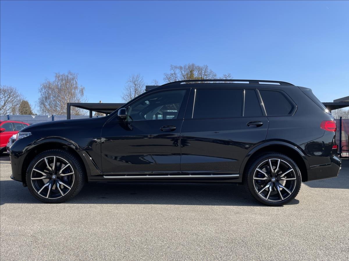 BMW X7 SUV / Terénní 3,0 l 195 kw
