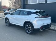 Dongfeng Ostatní SUV / Terénní 1,5 l 145 kw