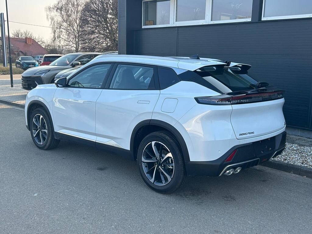 Dongfeng Ostatní SUV / Terénní 1,5 l 145 kw