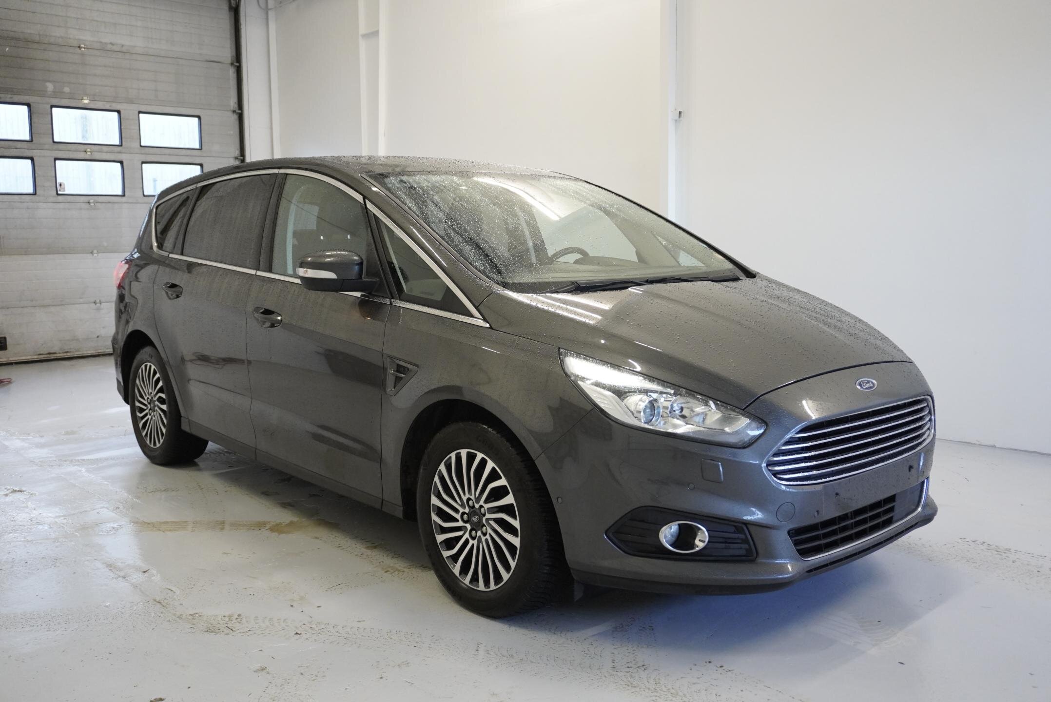 Ford S-MAX Ostatní 2,0 l 140 kw