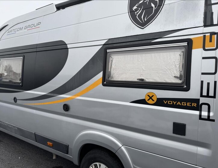 Peugeot Ostatní Ostatní 3,0 l 130 kw