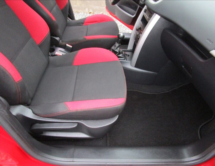 Peugeot 207 Kombi 1,4 l 54 kw