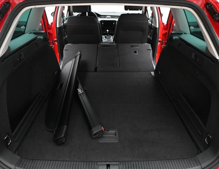 Volkswagen Passat Kombi 2,0 l 110 kw