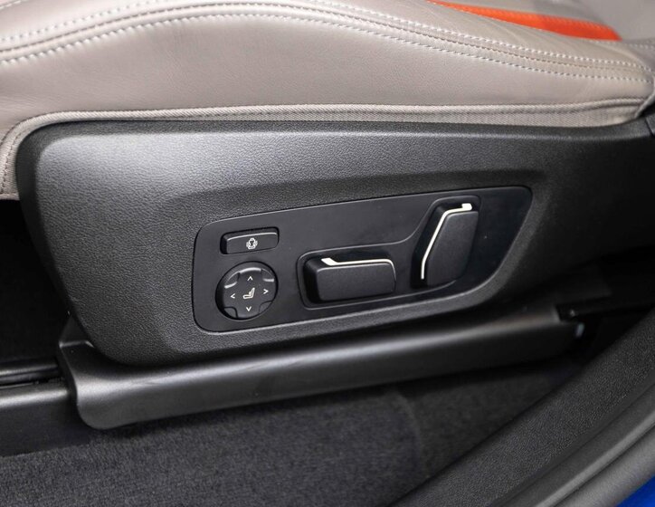 BMW X4 SUV 3,0 l 353 kw