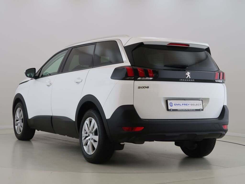 Peugeot 5008 SUV 1,2 l 96 kw