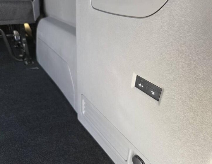 Volkswagen Caravelle VAN / Minibus 2,0 l 125 kw