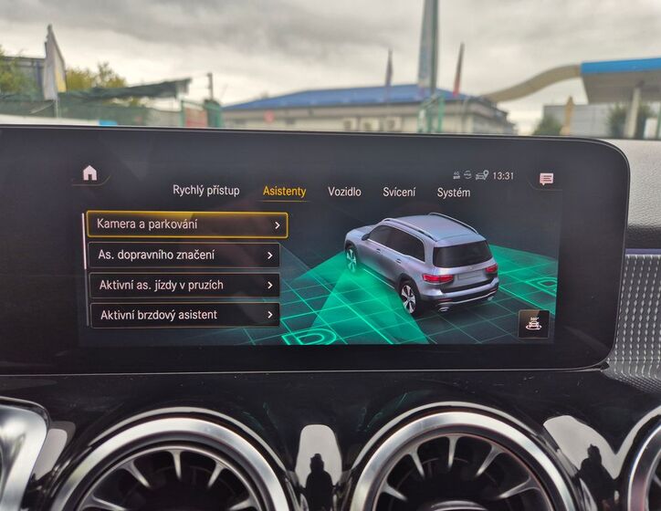 Mercedes-Benz GLB 27