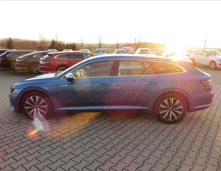 Volkswagen Arteon Kombi 2,0 l 147 kw