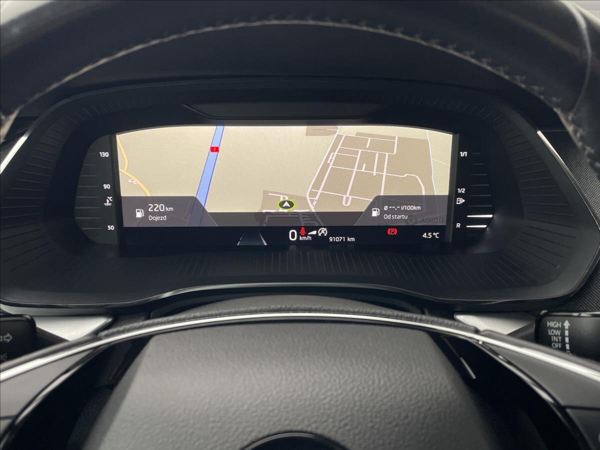 Škoda Octavia Kombi 2,0 l 85 kw