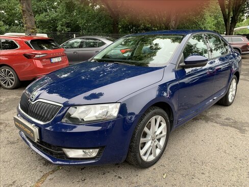 Škoda Octavia Sedan / Limuzína 1,2 l 81 kw