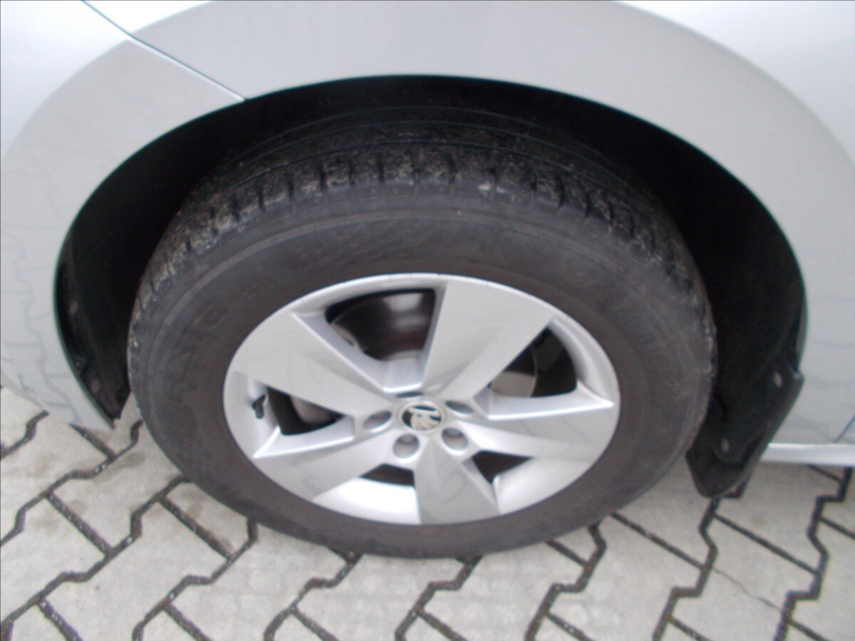 Škoda Kamiq Hatchback 1,5 l 110 kw