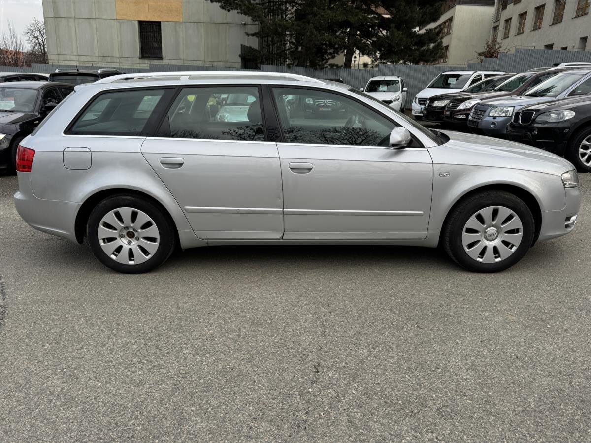 Audi A4 Kombi 2,0 l 103 kw