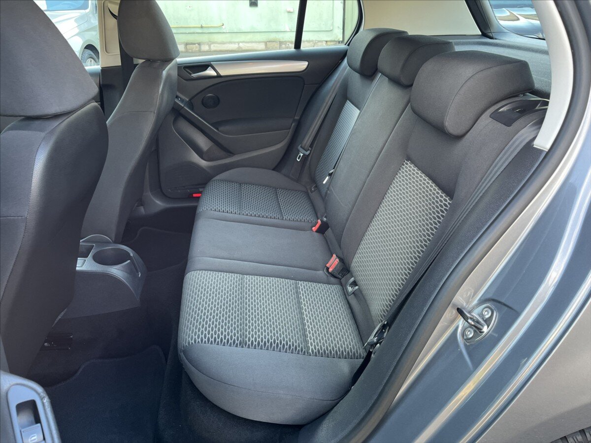 Volkswagen Golf Hatchback 1,6 l 75 kw