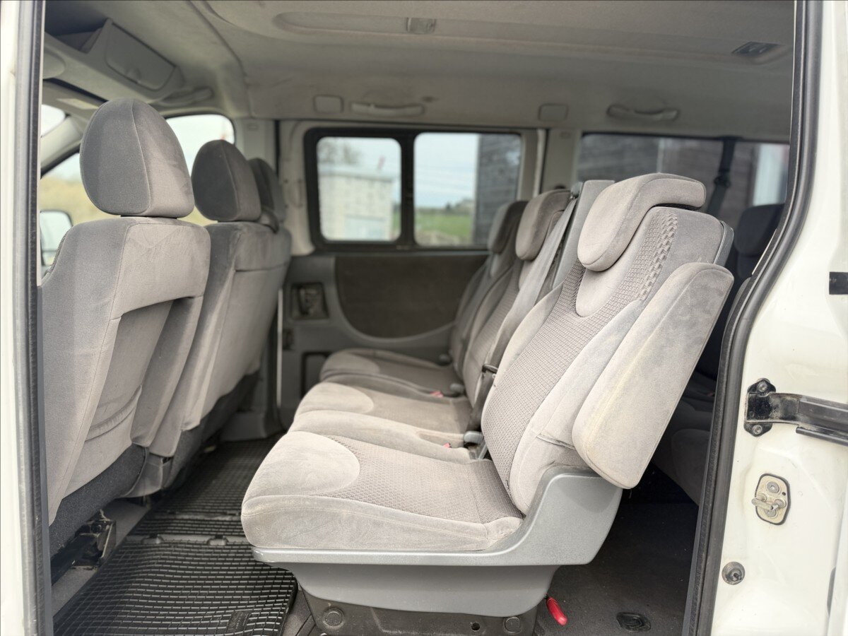 Peugeot Expert Tepee MPV 2,0 l 94 kw