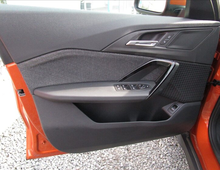 BMW X1 Kombi 1,5 l 110 kw