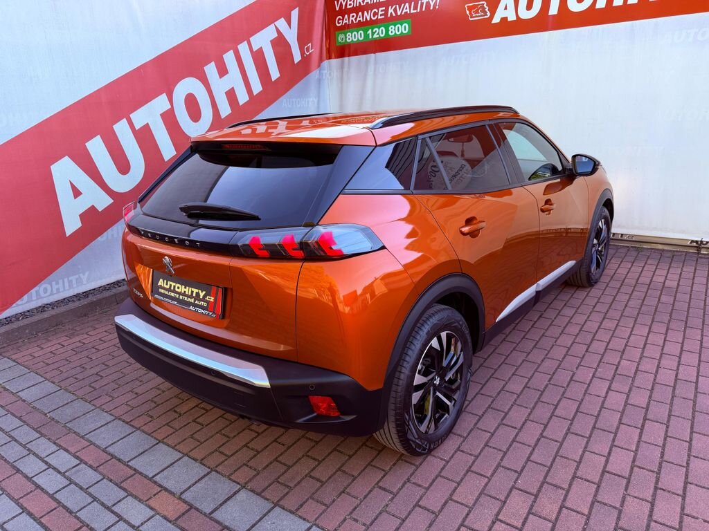 Peugeot 2008 Hatchback 1,2 l 74 kw