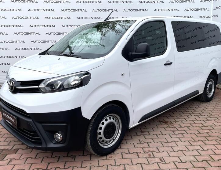 Toyota ProAce Verso 3
