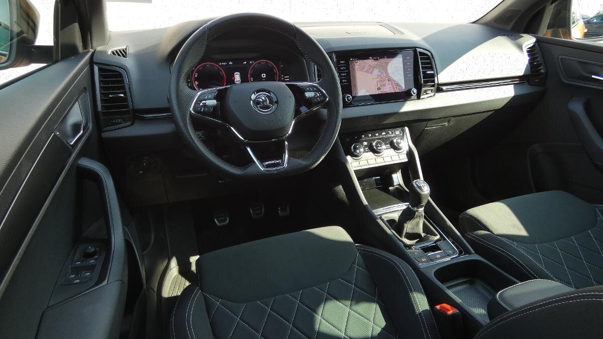 Škoda Karoq SUV / Terénní 1,5 l 110 kw