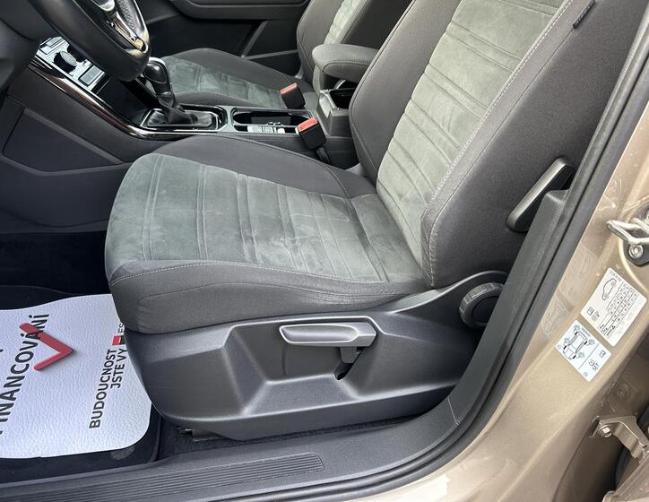 Volkswagen Touran 31