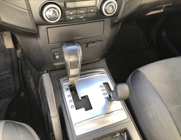 Mitsubishi Pajero Ostatní 3,2 l 125 kw