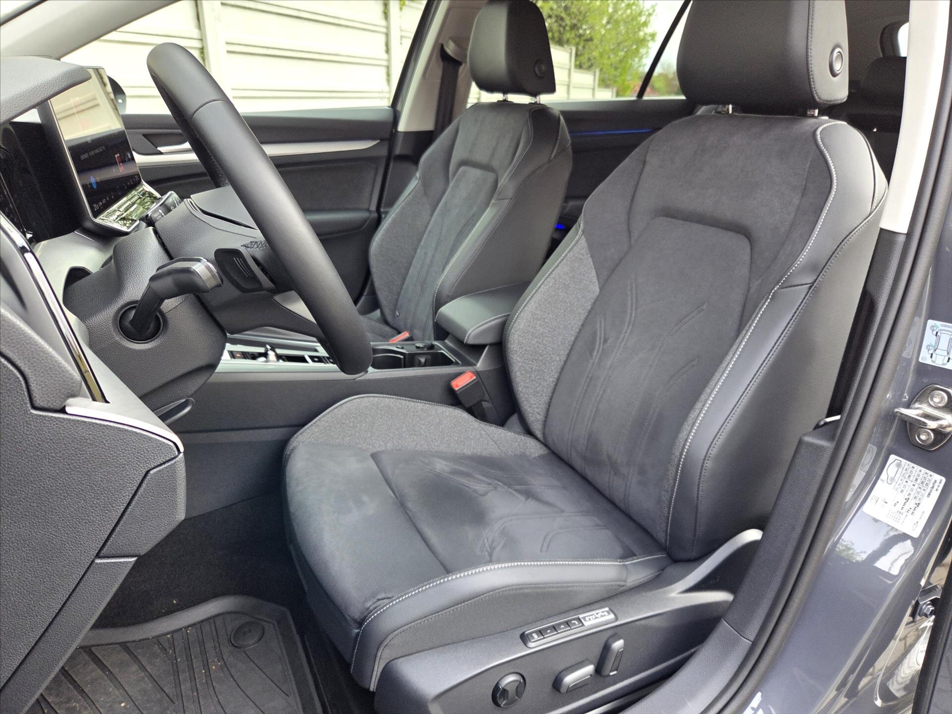 Volkswagen Golf Kombi 1,5 l 110 kw