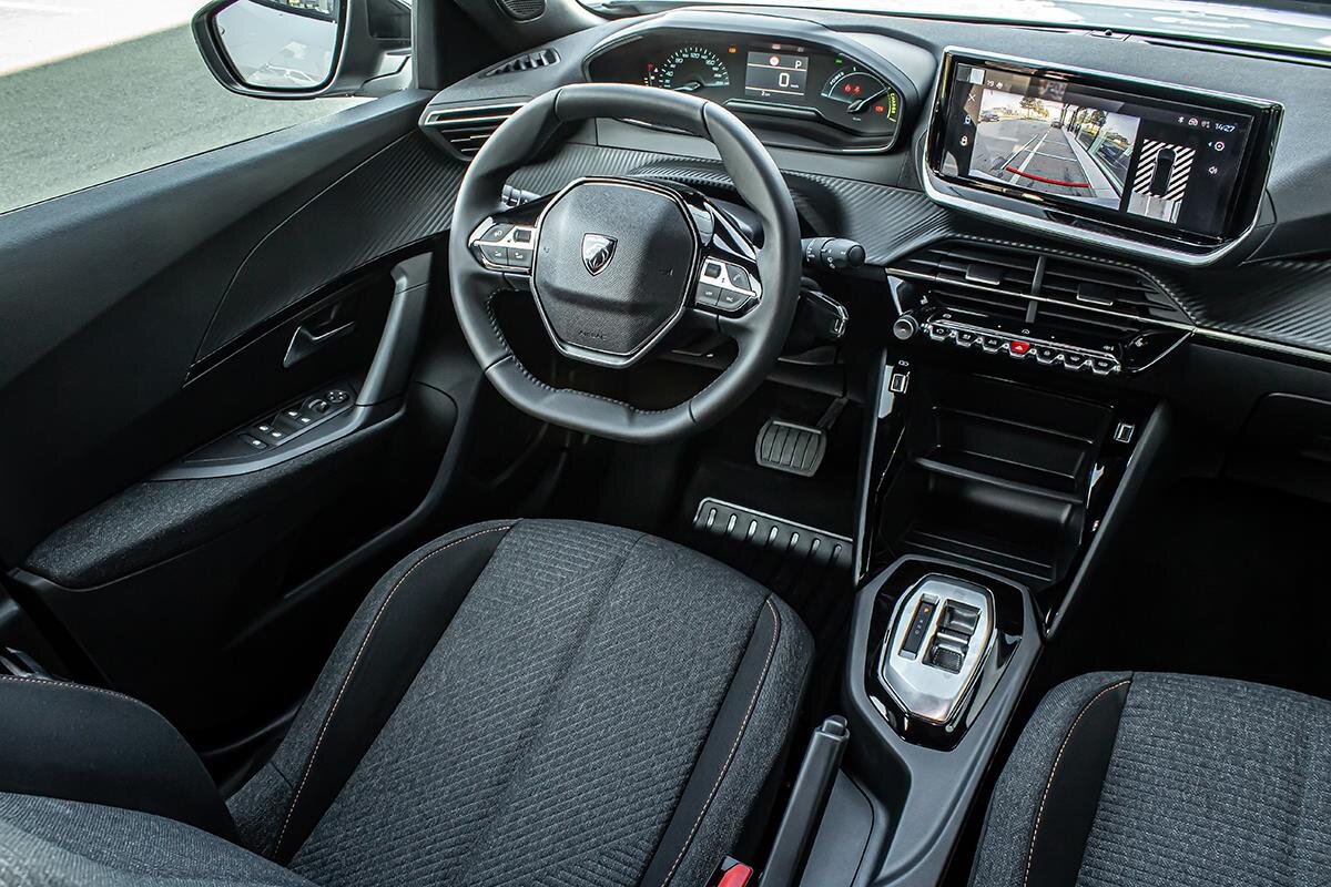 Peugeot 2008 SUV / Terénní 1,2 l 81 kw