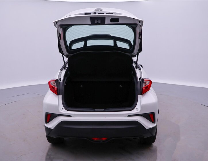 Toyota C-HR SUV 1,2 l 85 kw