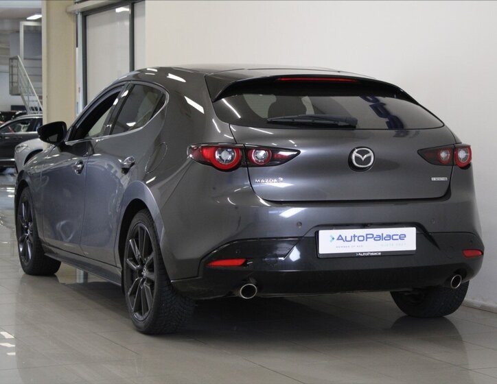 Mazda 3 Hatchback 2,0 l 110 kw