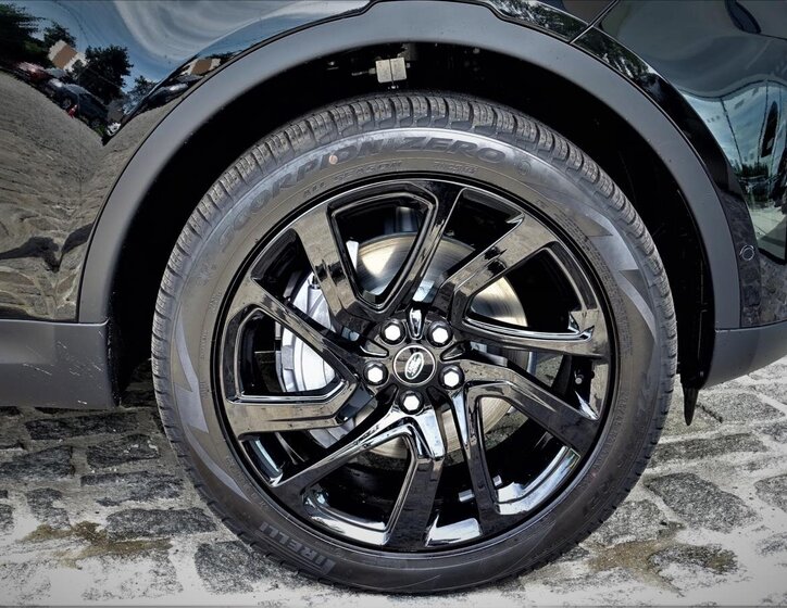 Land Rover Discovery 8